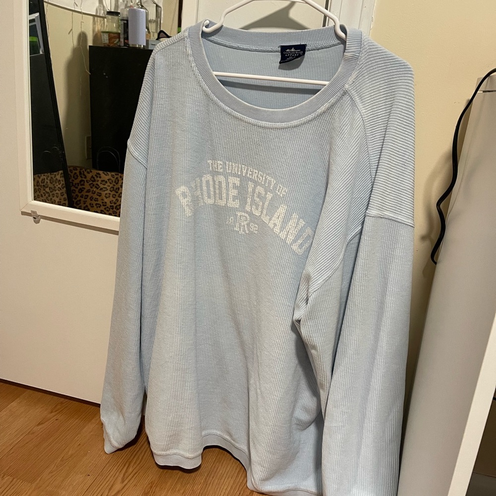 URI crewneck